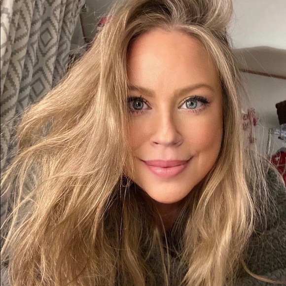 Meet your Posher, Erin - Picture 5 of 5